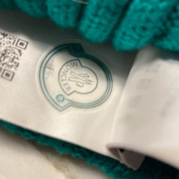 Moncler Wool Beanie with Pom Pom - Picture 5 of 6